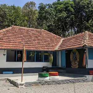 Crossroads 1957 Hostel Kalpetta